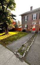 Building Photo - 1591 Lonsdale Ave
