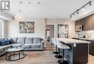 Building Photo - 333 Sea Ray Ave