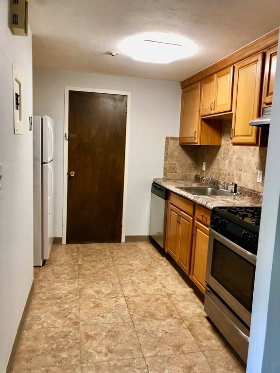 Foto del edificio - 30 Worthen St