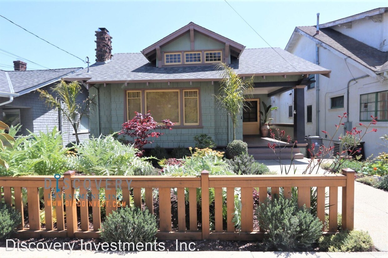 Primary Photo - 3 br, 1 bath House - 4624 Dolores Ave.