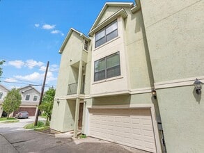 Building Photo - 4217 Koehler St