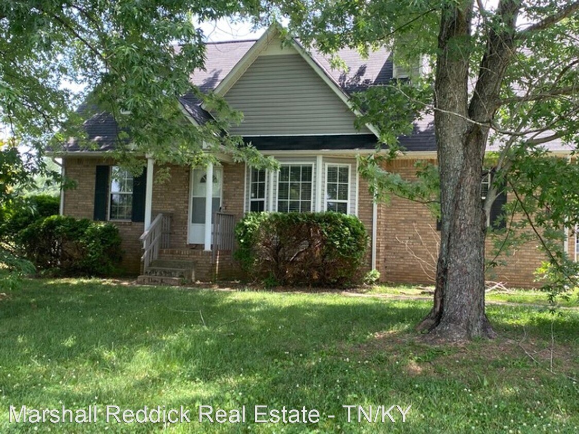 3 br, 2 bath House 8800 Pembroke Oak Gro... House for Rent in Oak