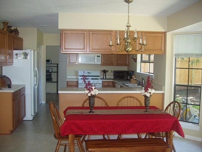 Building Photo - 3227 Golden Willow Dr