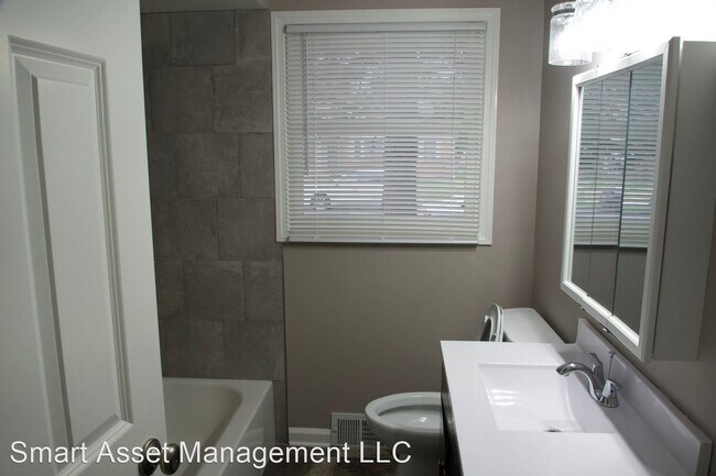 Foto del edificio - 3 br, 1 bath House - 5726 N 32nd Street