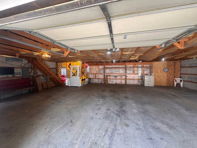 Building Photo - 4575 W 630 S