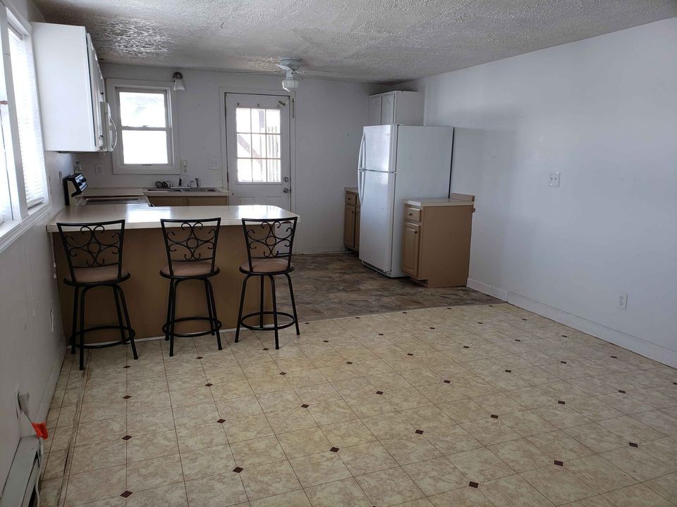 601 Hollander Rd Unit C, New Holland, PA 17557 Apartments in New