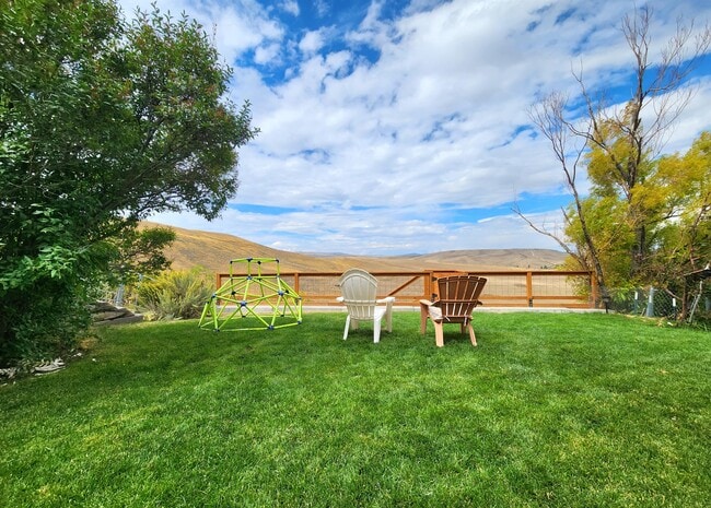Foto del edificio - 1601 Canyon Rd