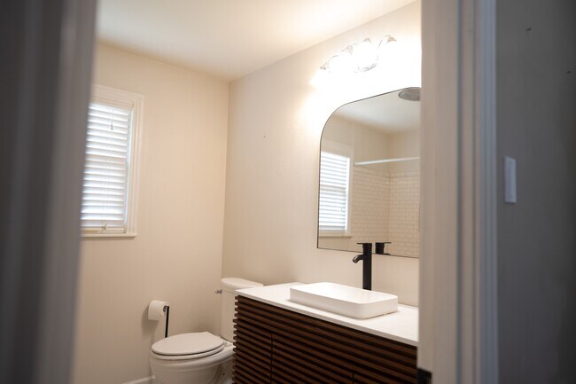 Foto del edificio - 1117 N 44th St