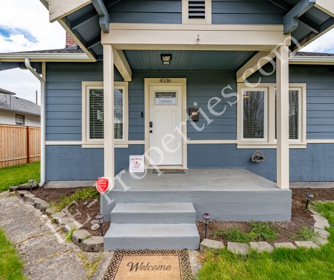 Foto del edificio - Renovated Tacoma Home