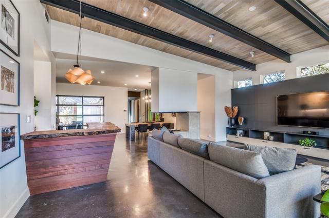 Foto del edificio - 4331 Camden Ave
