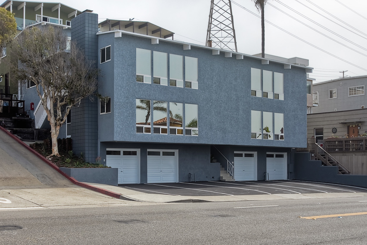 Primary Photo - 6 Ocean View Units-Manhattan Beach