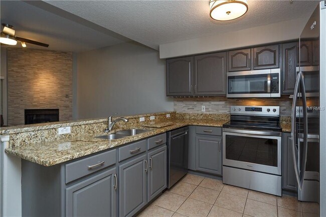 Foto del edificio - 674 Sandy Neck Ln