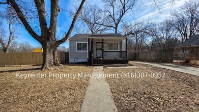 Building Photo - 7013 Bellefontaine Ave