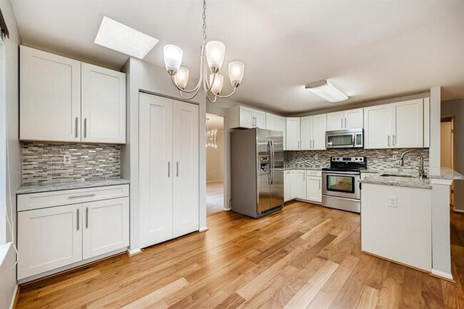 Building Photo - 8 Boxridge Court, Owings Mills, MD, 21117