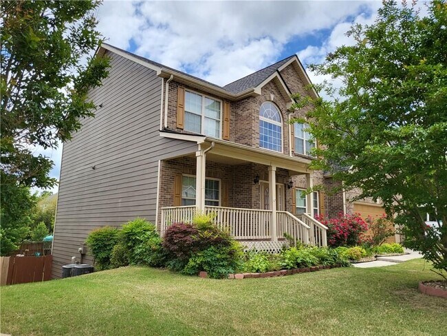 Building Photo - 950 Rockbass Rd