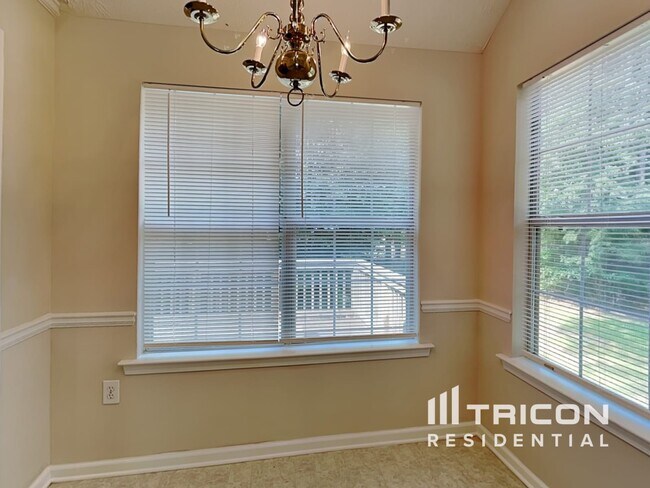 Building Photo - 50 Tufts Circle Covington GA