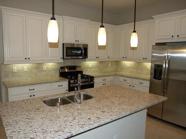 Building Photo - 29027 Crystal Rose Ln