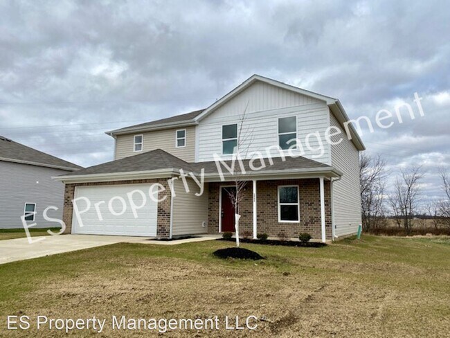 Foto del edificio - 5 br, 3 bath House - 2608 W. Kings Canyon Dr.