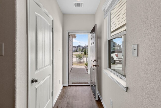 Building Photo - 24839 Goldoni Dr