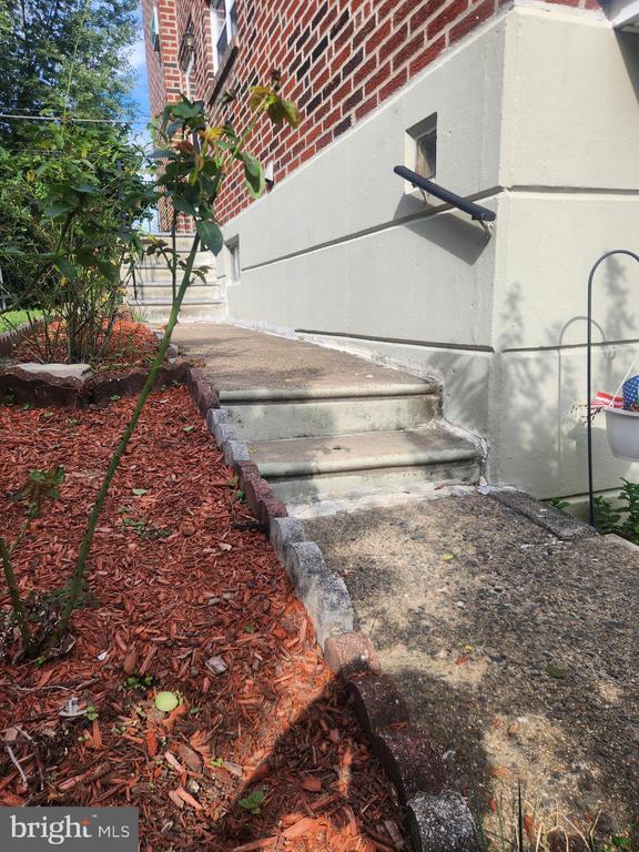 Foto principal - 1125 Solly Ave
