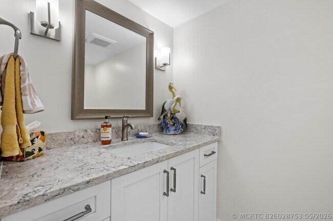 Foto del edificio - 3400 N Ocean Dr