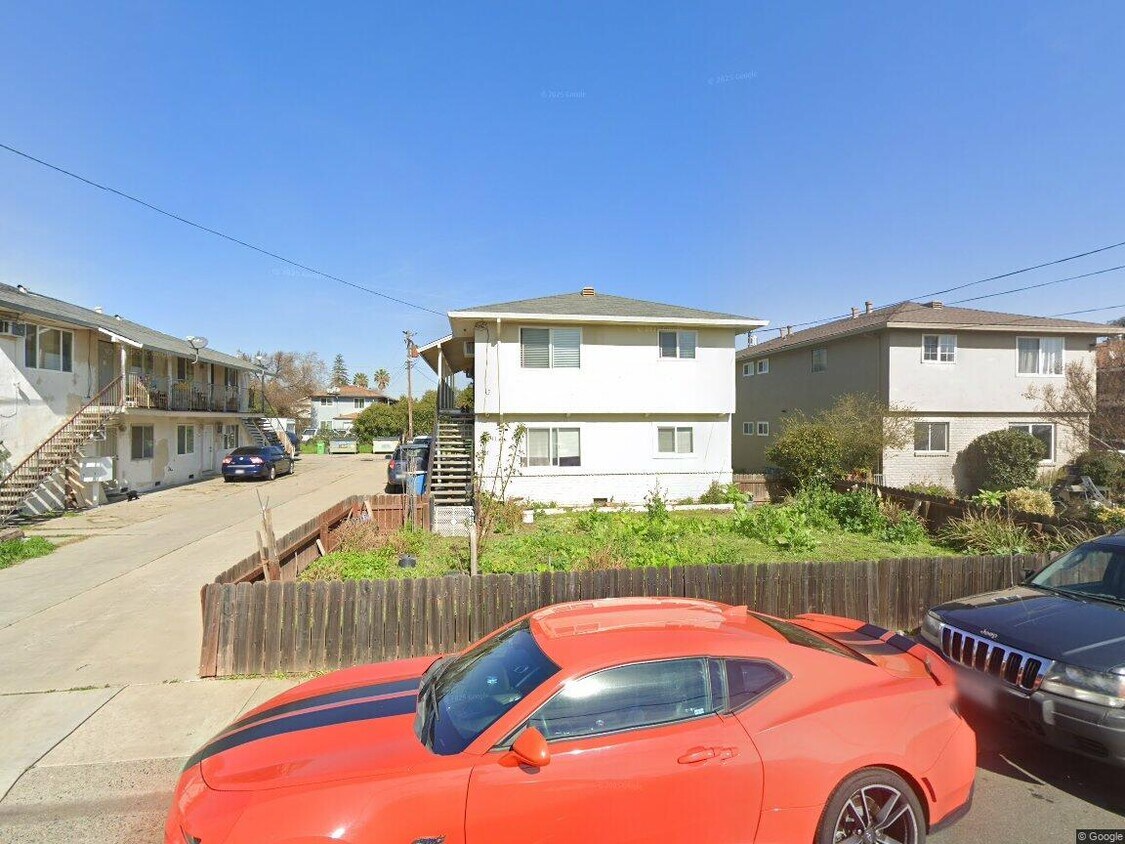 Foto principal - 3841 44th Ave