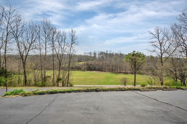 Building Photo - 7506 Sleepy Hollow Rd