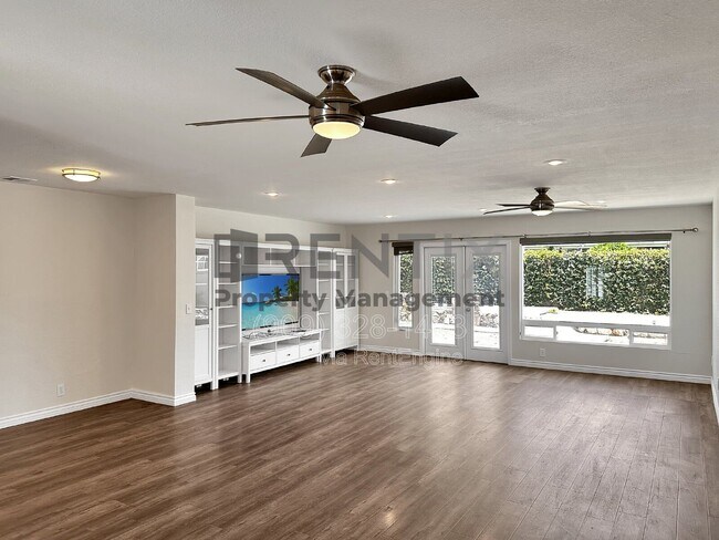 Foto del edificio - 938 W Berkeley Ct