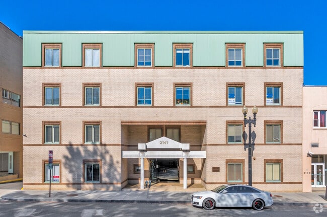 2141 Wisconsin Ave NW - The Regency