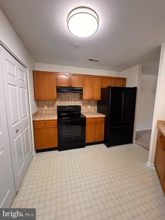 Foto del edificio - 8200 Blue Heron Dr