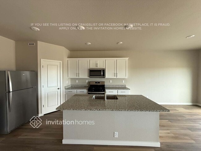 Foto del edificio - 972 Cascade Falls St