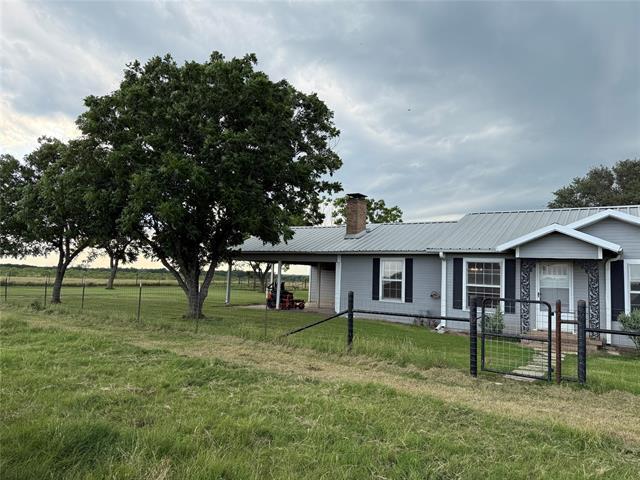 Building Photo - 429 Hcr 1227