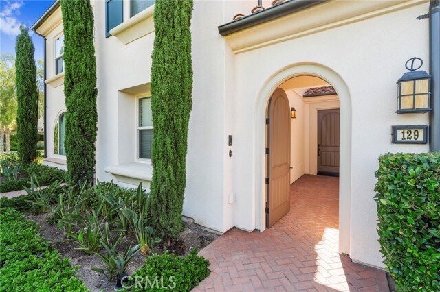 Building Photo - 129 Thornhurst