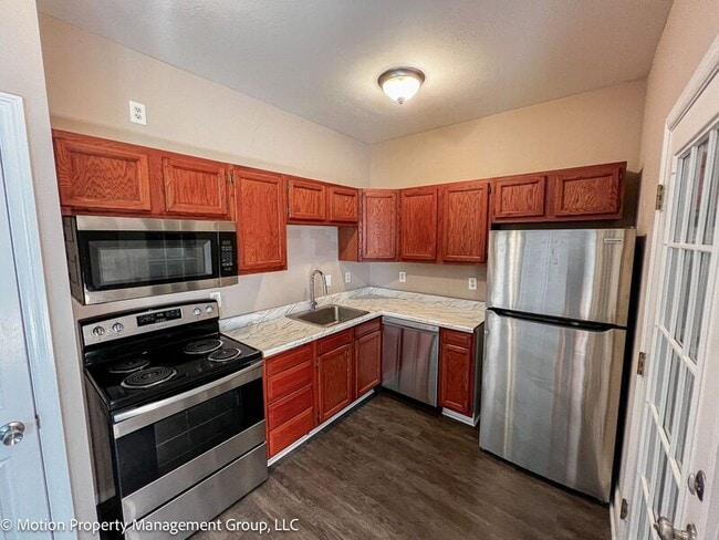 Photo - 6918 Northside Dr House