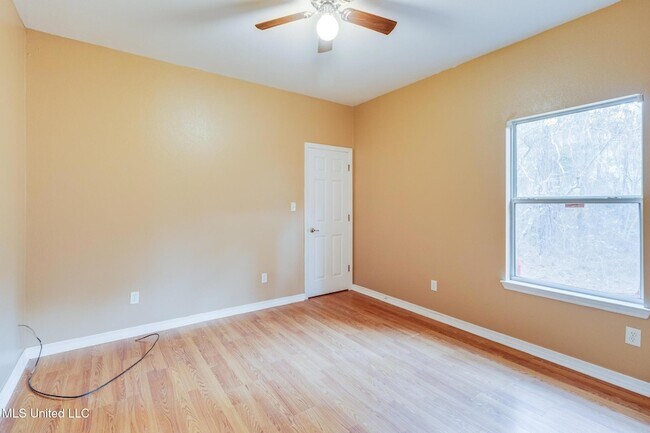 Foto del edificio - 6085 W Bolivar St