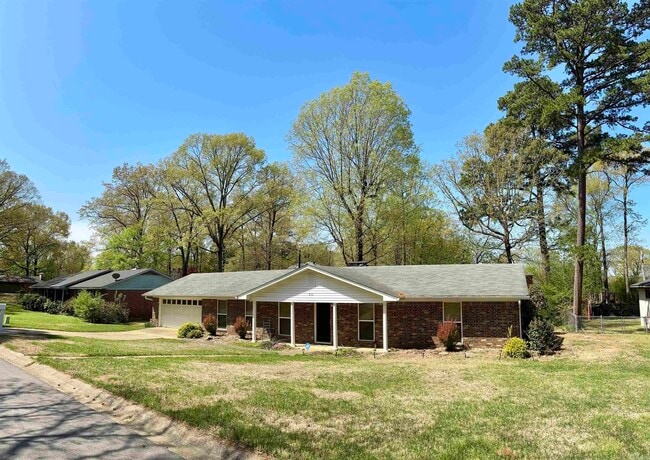 Building Photo - 816 Teresa Dr