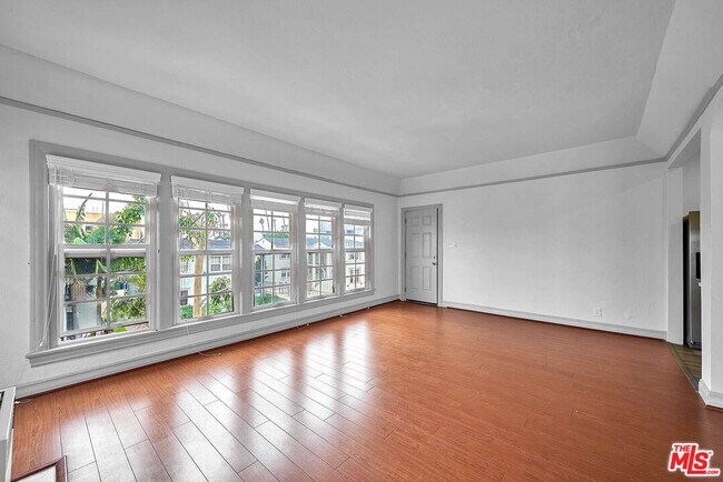 Foto del edificio - 154 N Edgemont St