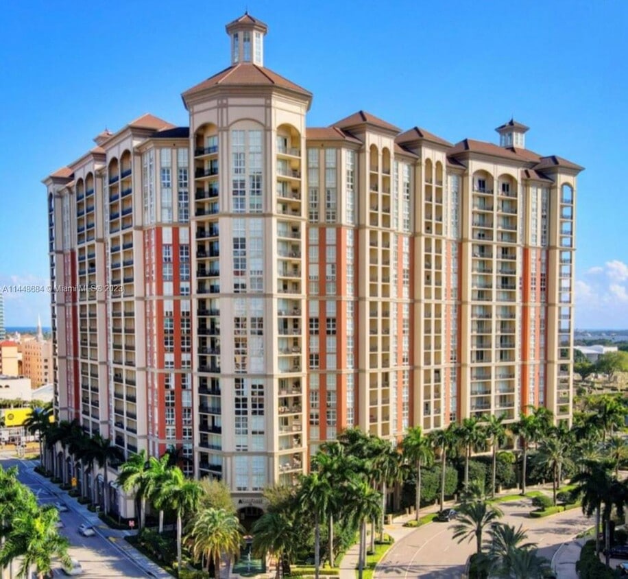550 Okeechobee Blvd Unit 1104, West Palm Beach, FL 33401 Condo for
