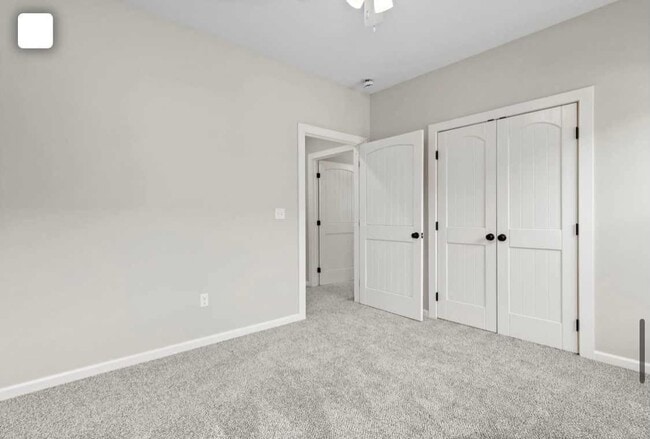 Foto del edificio - 423 S Wyandotte Ave