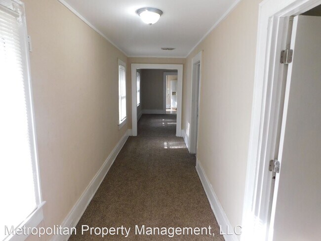 Building Photo - 3 br, 1 bath House - 1599 W 21st Street