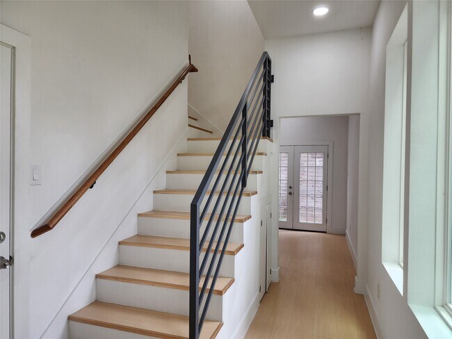 Foto del edificio - 3413 St Emanuel St