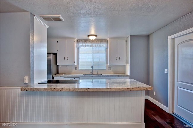 Building Photo - 3 br, 2 bath House - 3201 Washington Ave