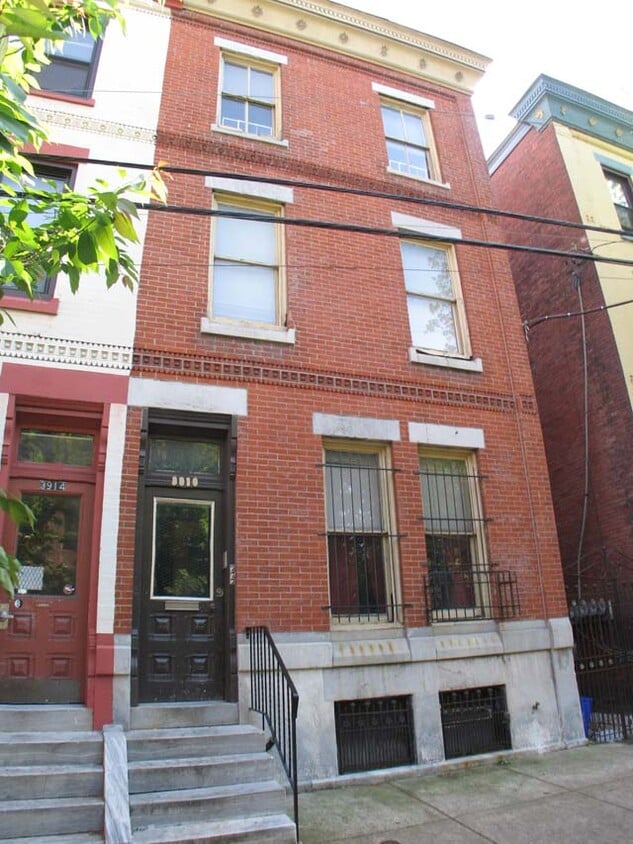 Vista de calle - 3916 Pine St