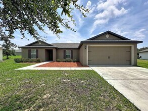 Building Photo - 1407 Hillsborough Way