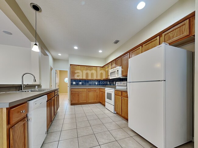 Building Photo - 1507 Rolling Meadow Dr