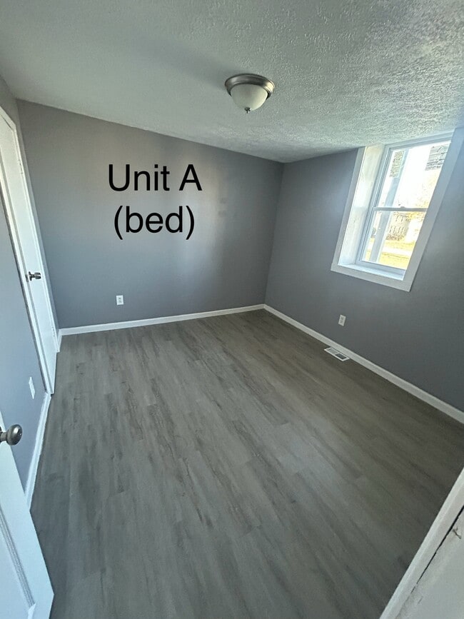 Foto del edificio - Seneca Ave