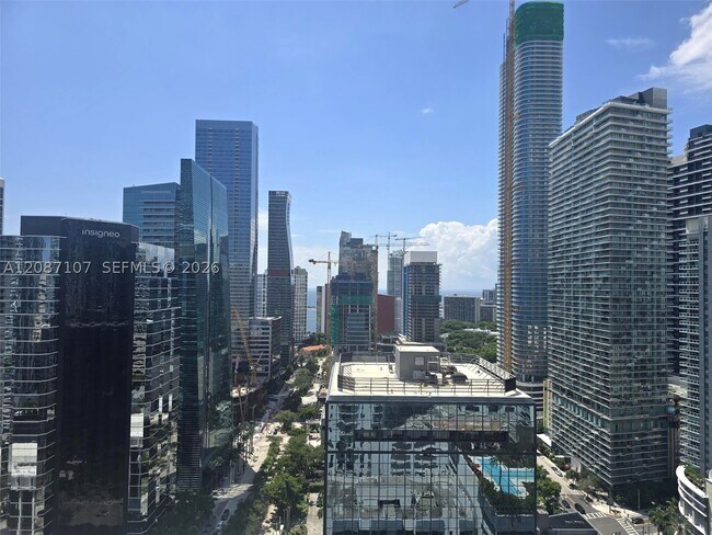 Foto del edificio - 1060 Brickell Ave