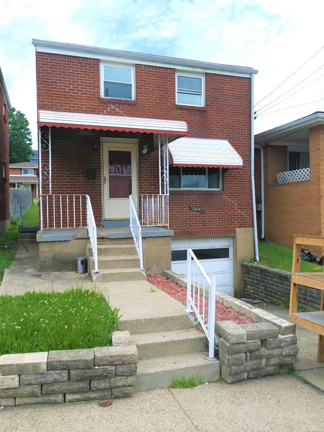 Primary Photo - 2313 Harrison St