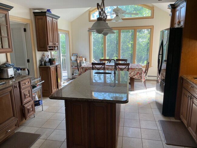 Kitchen - 9 Wood Valley Ln