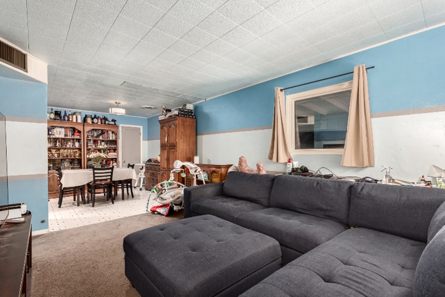 Foto del edificio - 2801 W Glenrosa Ave